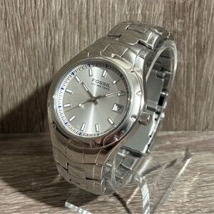 Silver Fossil 100 Meters Stainless Steel Men’s Watch With New Battery